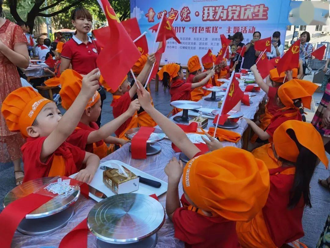 万物皆有灵!狍子被困雪地好心大叔暖心施救,脱困后狍子迟迟不肯离去
